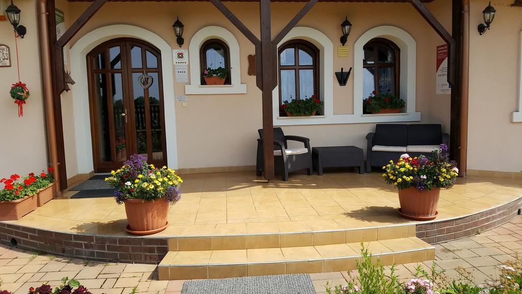 Hotel Sovirag Vendeghaz Hortobágy Exterior foto